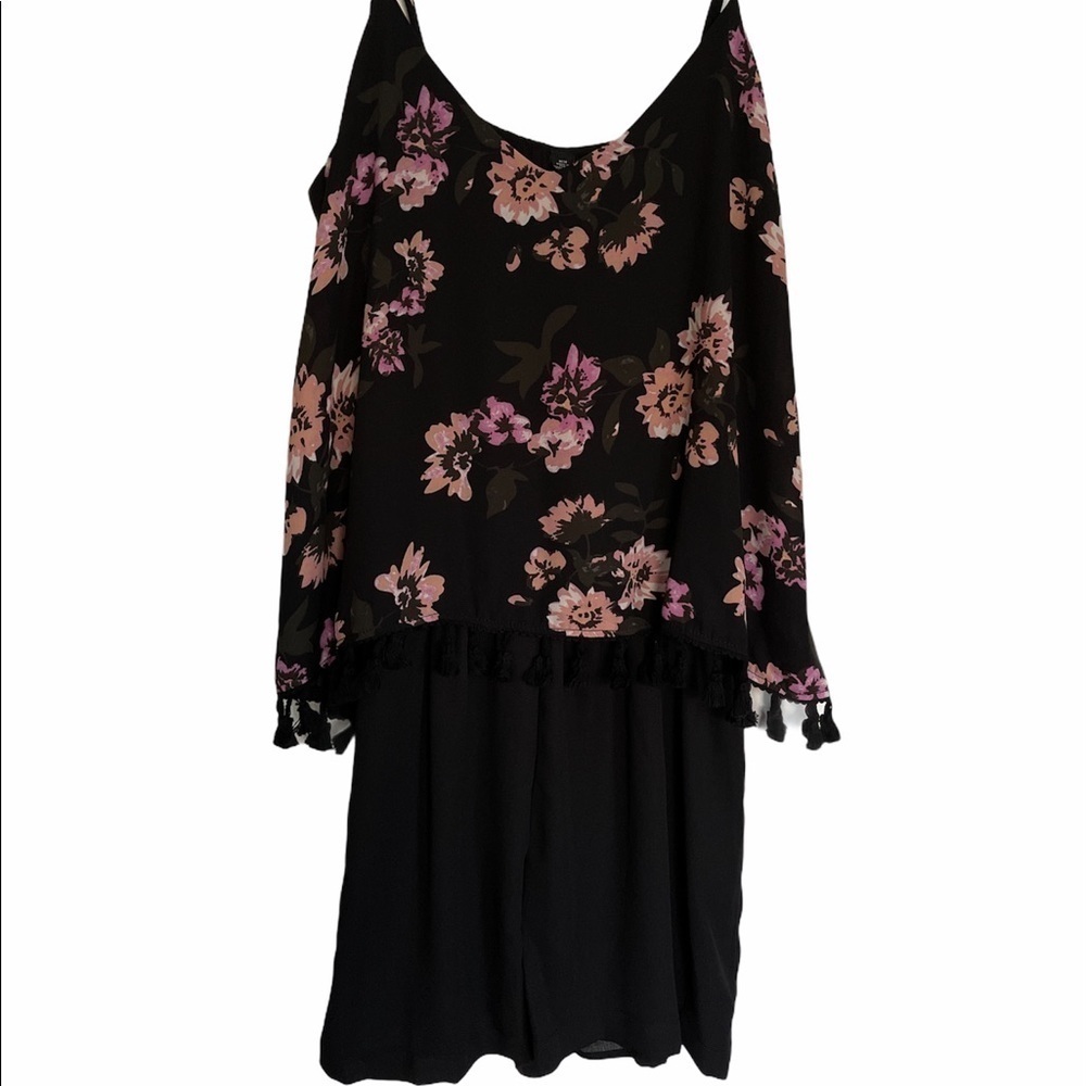 Women’s Romper,Floral,Fringe trims,Size M